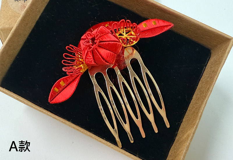 傳統紅春仔花(石榴花)夾/胸針/髮梳